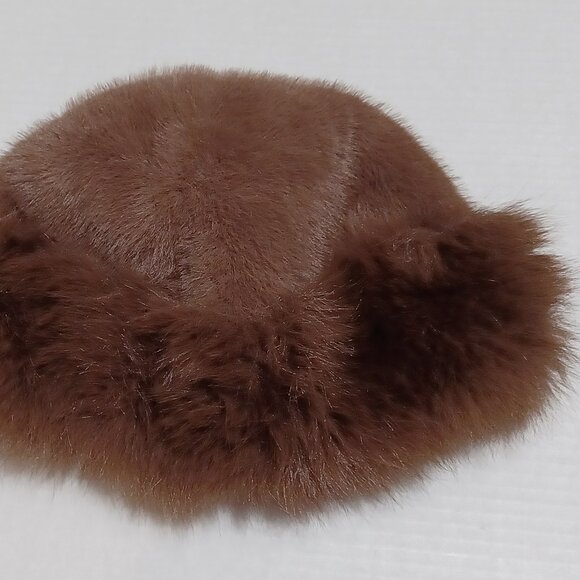Women's Brown Faux Fur Hat - Picture 4 of 4